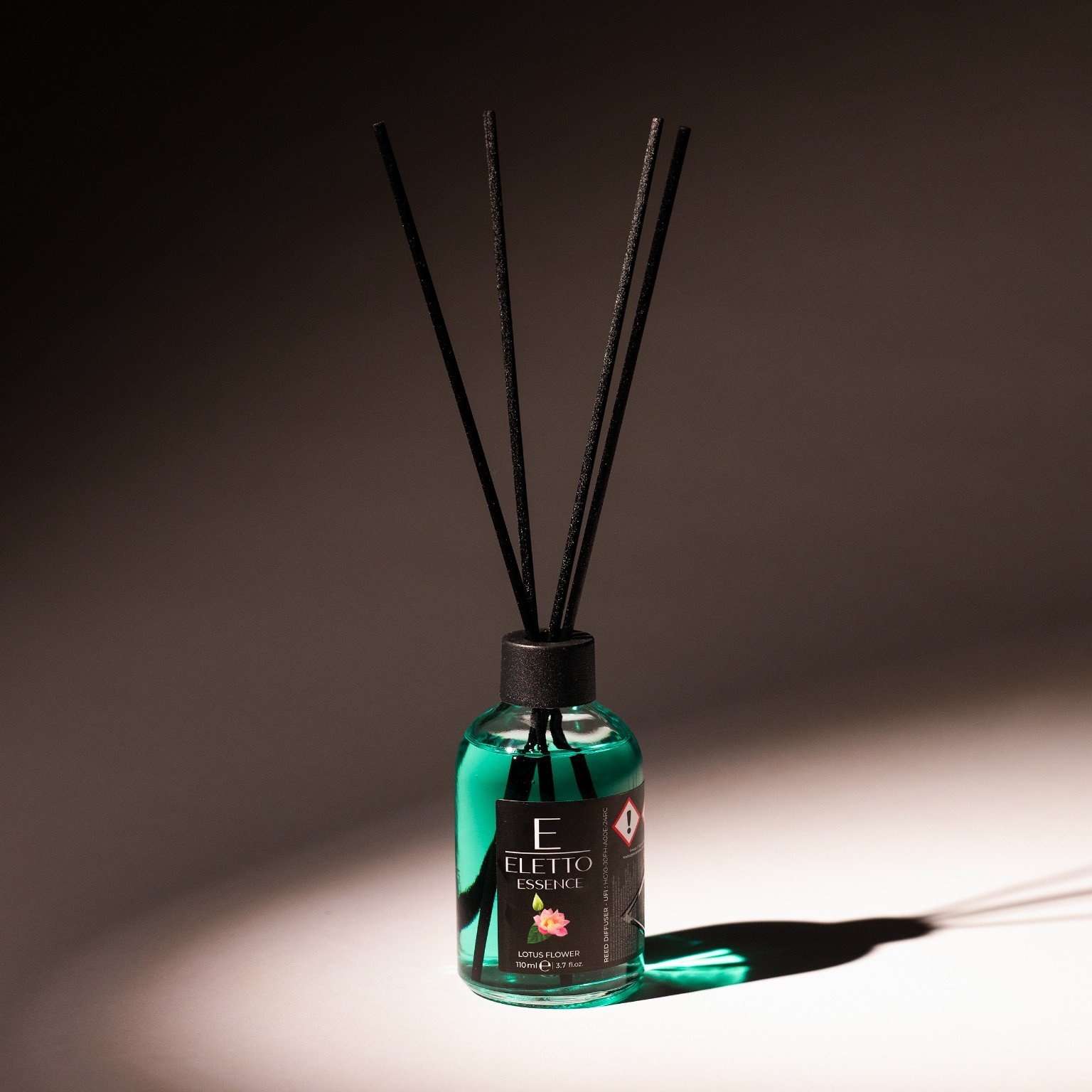 FP-DF-1274 Eletto Lotus Flower 110ml - Diffuser